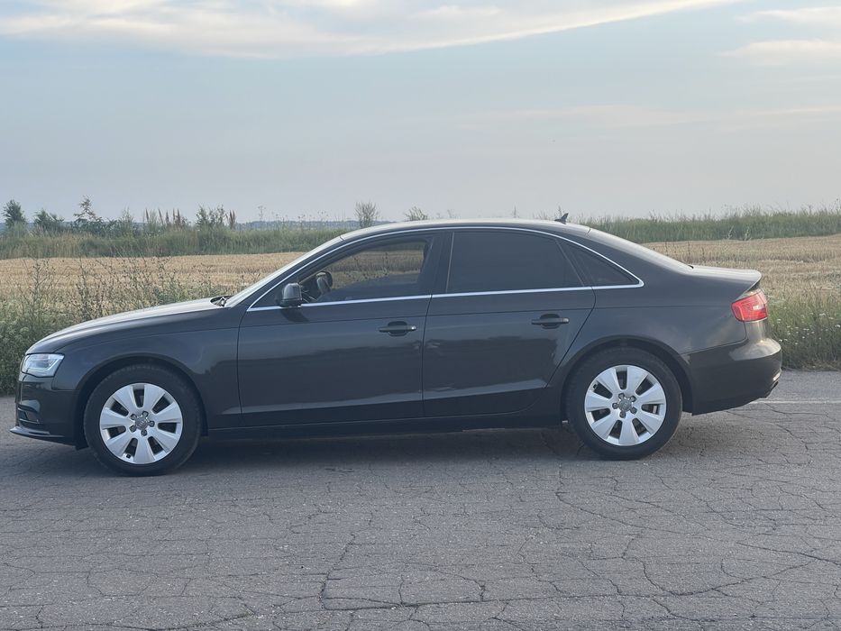 Audi a4 2,0 дизель автомат