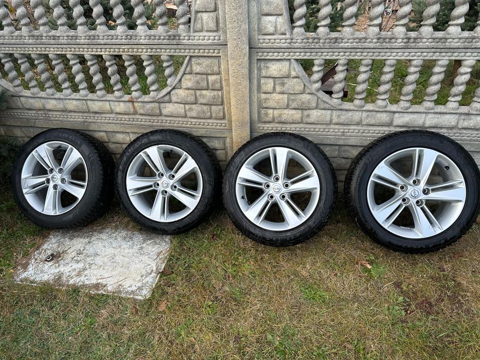 Koła zimowe alu opel 17"