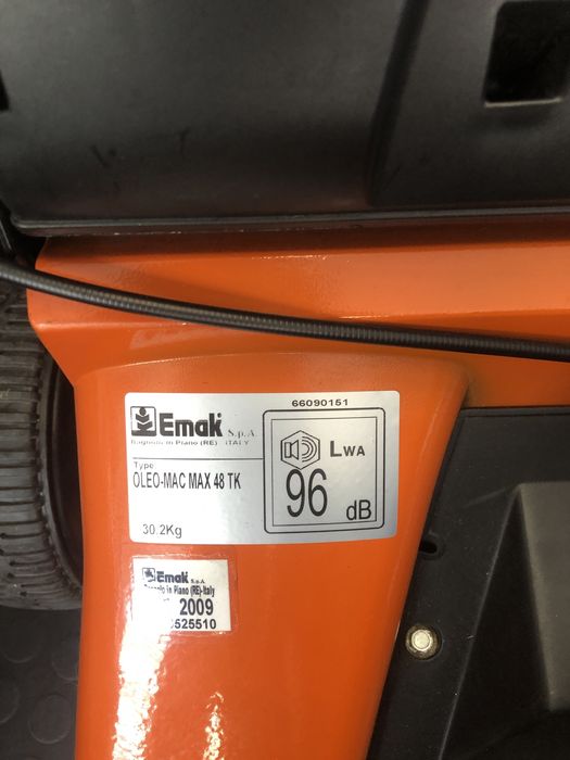 Vendo corta relvas profissional oleo mac Max 48TK