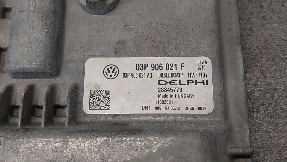 Centralina motor / ECU SKODA Fabia II Break (545, 5J)