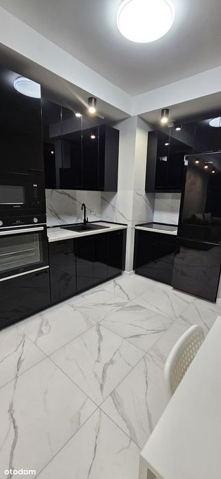 Apartamentowiec PLAZA TOWER    ul. Zagnańska