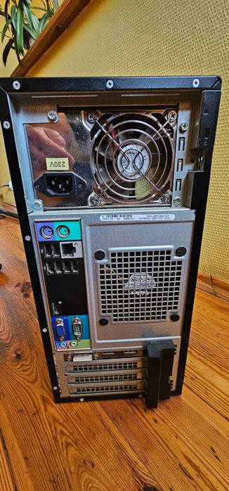 Dell Precision T1600 12GB ram, Win7pro, Intel Xeon, 2 dyski