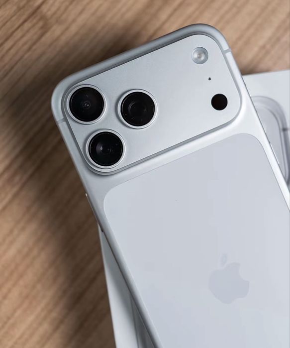 Iphone 17 pro max 256GB Silver Troco