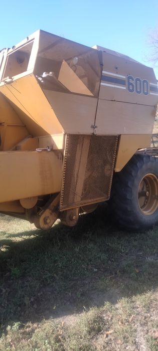 Продам комбайн сампо 600.на ходу технічно справний