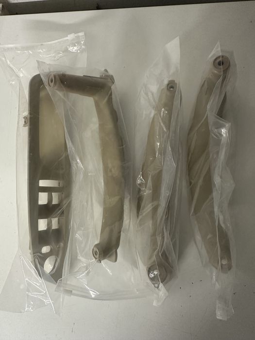 Zestaw uchwytow do BMW X5 E70-X6 E71