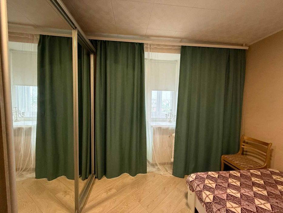 Простора 3 кім. кв з шикарним видом моря!