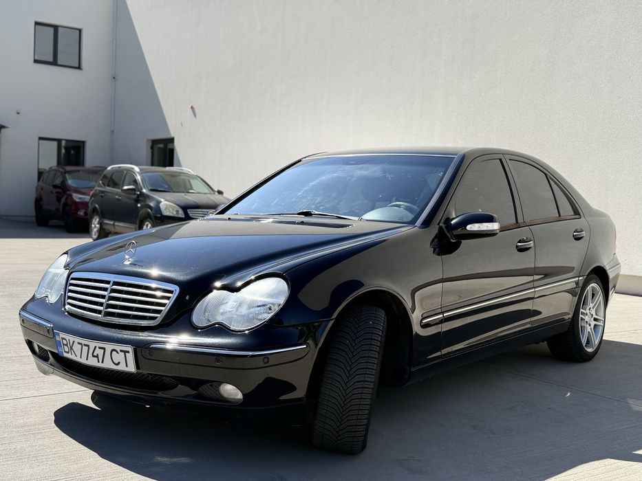 Mercedes benz C200K w203 2001