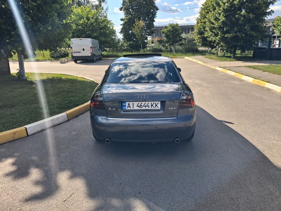 Ауди А4 2004 1.8л турбо автомат