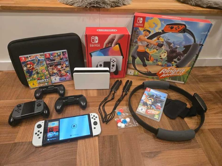 Zestaw Nintendo Switch OLED z grami i akcesoriami Olkusz • OLX.pl