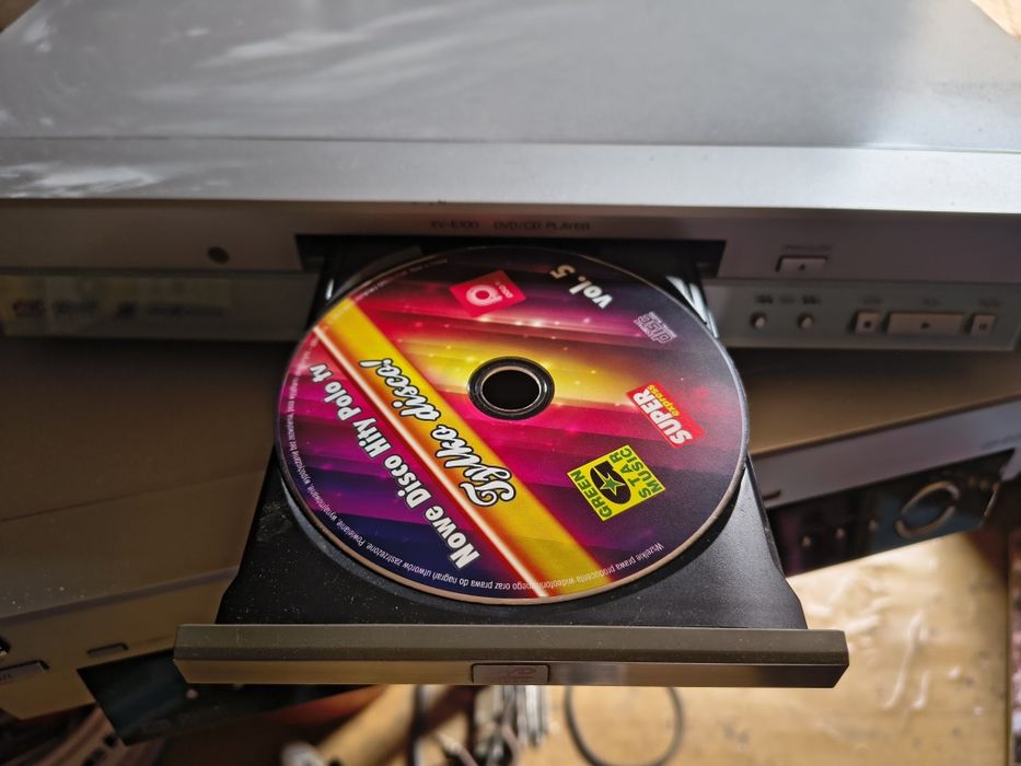 Kino domowe JVC wzmacniacz DVD subwoofer głośniki