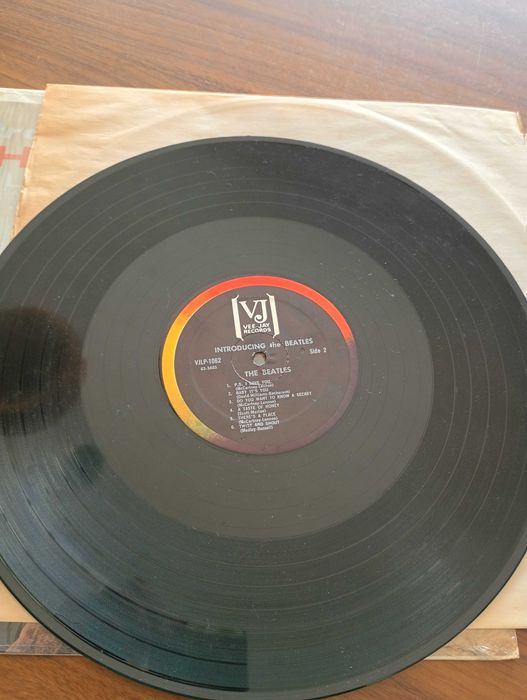 Disco de vinil dos Beatles.