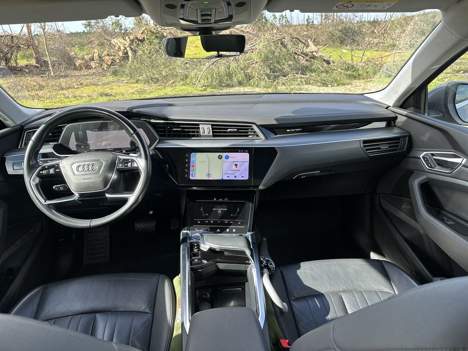 Audi etron 50 quattro
