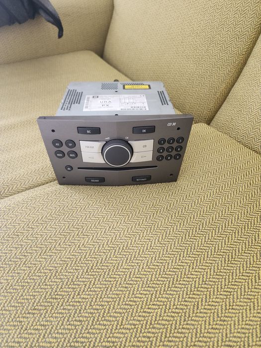 Autoradio carrinha opel astra 2004/08