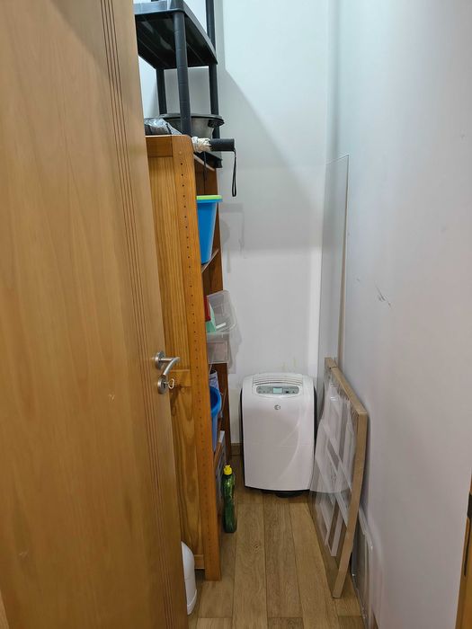 Apartamento T1 de 70 m2 úteis e mais varanda na serra de casal de cambra - junto à entrada do Belas Clube de Campo