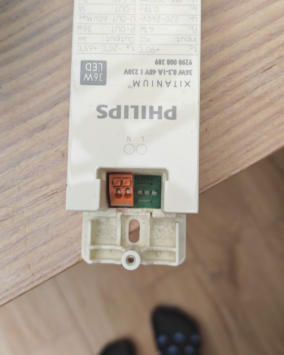 Profesjonalne lampy podtynkowe LED downlight + zasilacze Philips Xitan