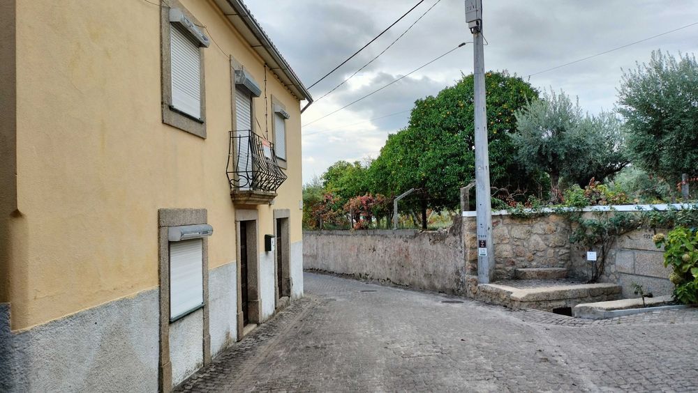 Moradia T3 em Torre - Louriçal do Campo