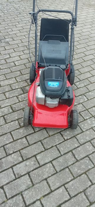 Sprzedam kosiarkę hondę gcv 135 4.5km