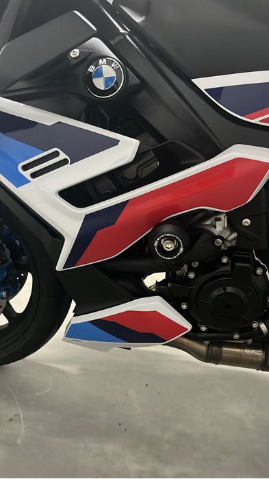 Bmw M1000R maio 2025 nova