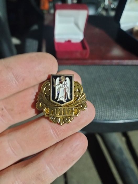 Значок за відзнаки Київ