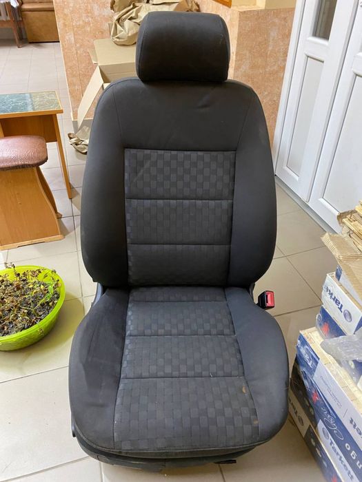 Салон, сидіння ауді а6с5 AUDI A6C5 AVANT