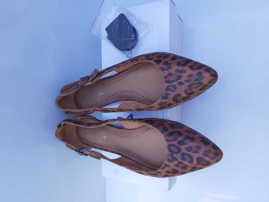 Półbuty czółenka panterka MACIEJKA balerinki szpic 38