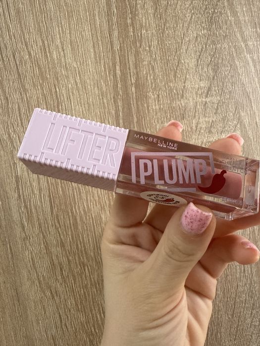 Блиск-плампер Maybelline