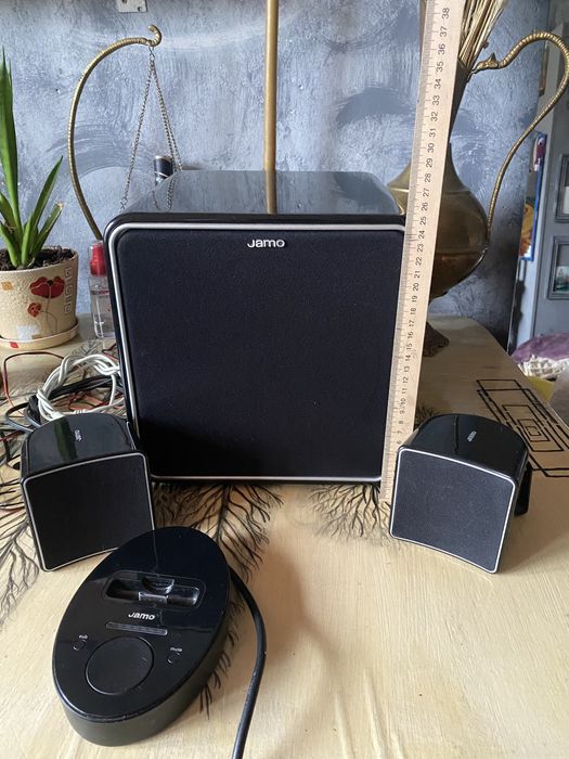 Аудиосистема, Колонки активные Jamo Дания