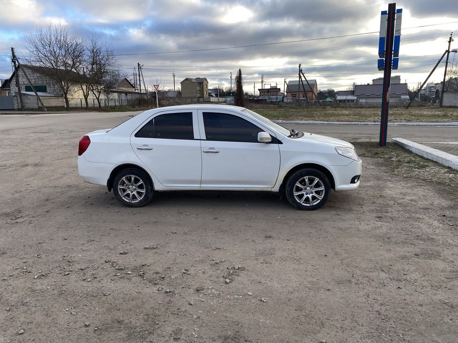 Продам Geely MK 2013 рік