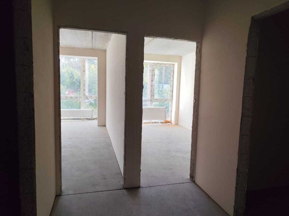 Квартира з балконом  під забудову!42м2 + підземний паркінг.