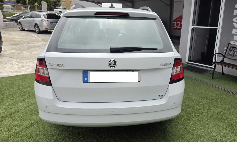 Skoda Fabia Break TSI Nacional GARANTIA