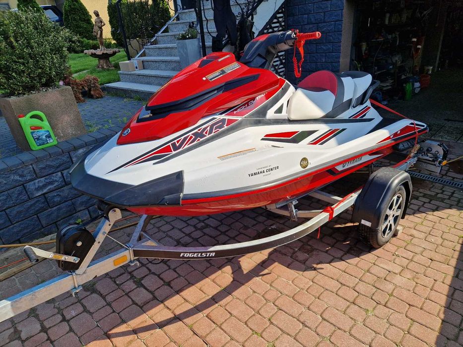 Skuter wodny yamaha vxr 1.8. 19r