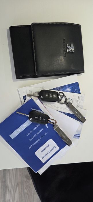 Peugeot 5008 II 1.6 Bluehdi 117tys automat 7 osobowy hak