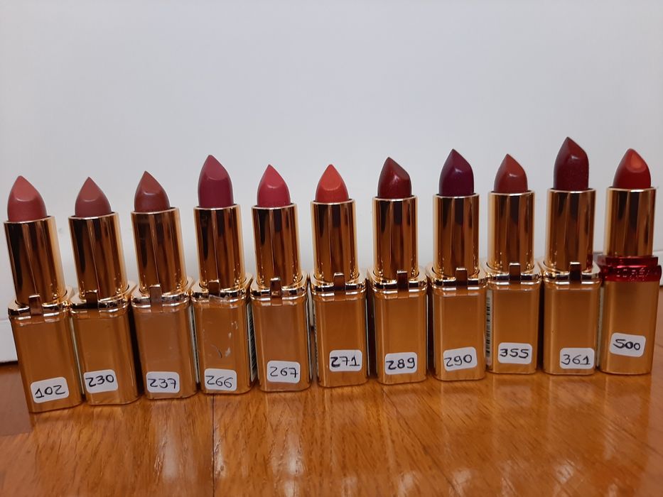 Batons e Gloss L'Oréal, Maybelline e HR