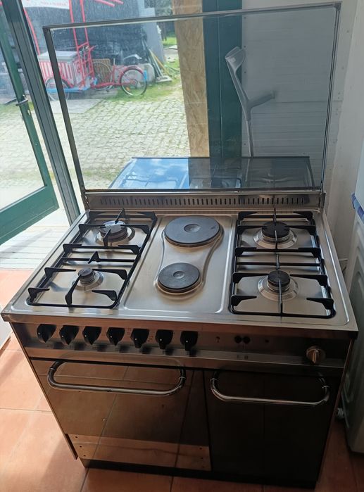 Fogão inox 4 bocas gás e 2 eletricas Tróia