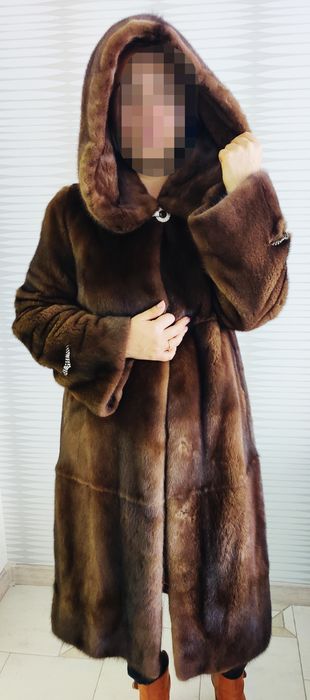 Шикарная норковая шуба.