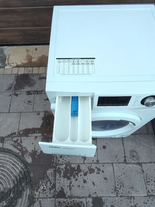 Пральна машина Haier model Waschtrockner на 8,5 кг