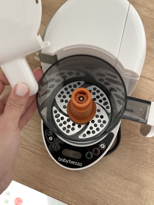 Блендер-пароварка Baby Brezza для дитячого харчування