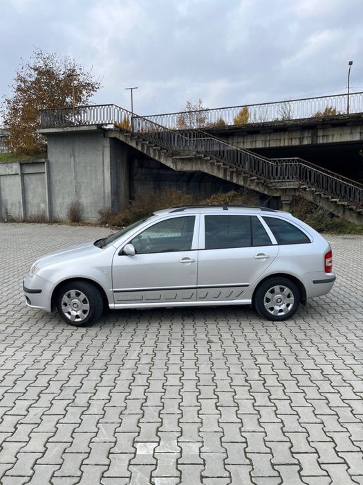 Продам skoda fabia 2006