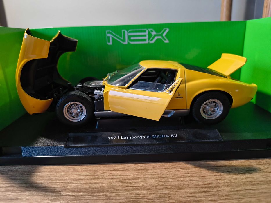 Lamborghini Miura 1:18 welly