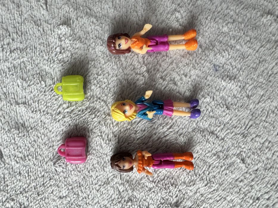 Polly Pocket mini laleczki i samochodziki 3 sztuki i mebelki
