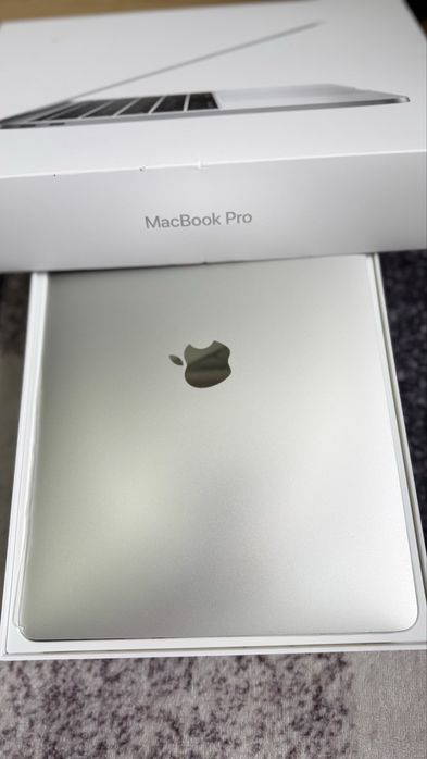 Portátil Apple MacBook Pro 13 de 2017