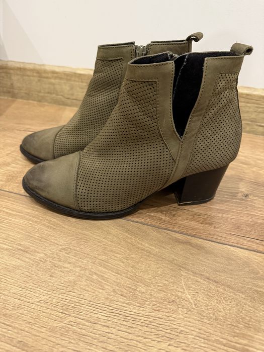 Skórzane jesienne botki na obcasie rozm. 36