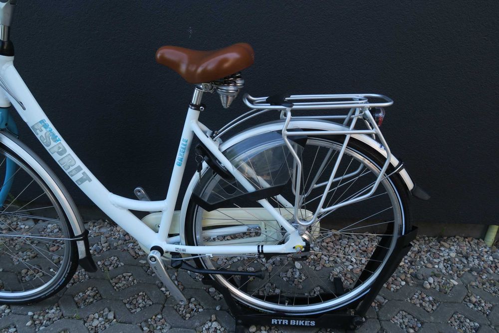 Holenderski rower miejsko turystyczny biała Gazelle Esprit r.49 28 Nexus