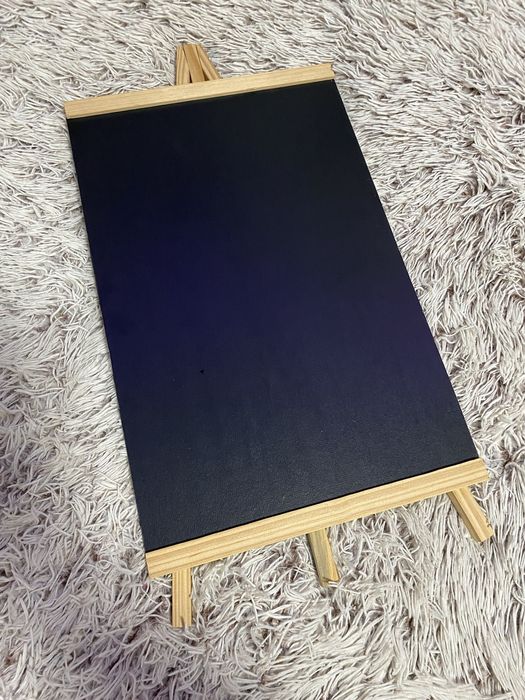 Мольберт для малювання