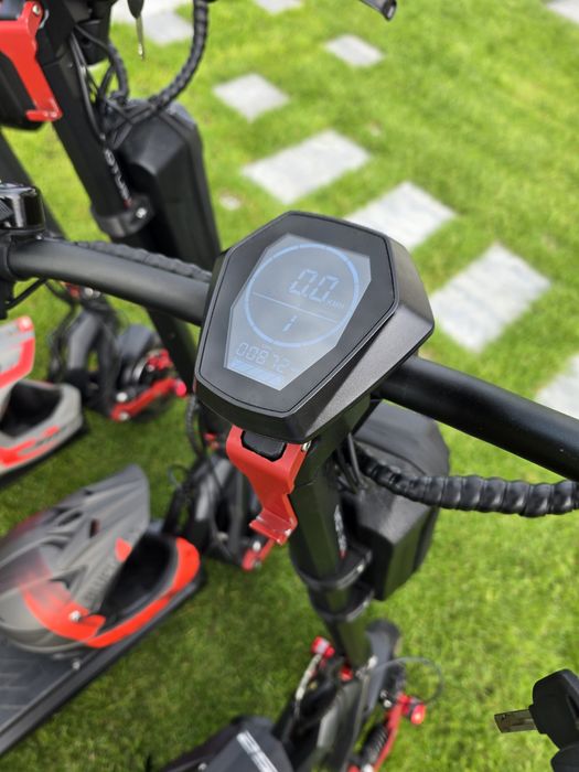 3x Hulanoga elektryczna motus 10 pro GT 52V/35ah  Hamulce Hydrauliczne