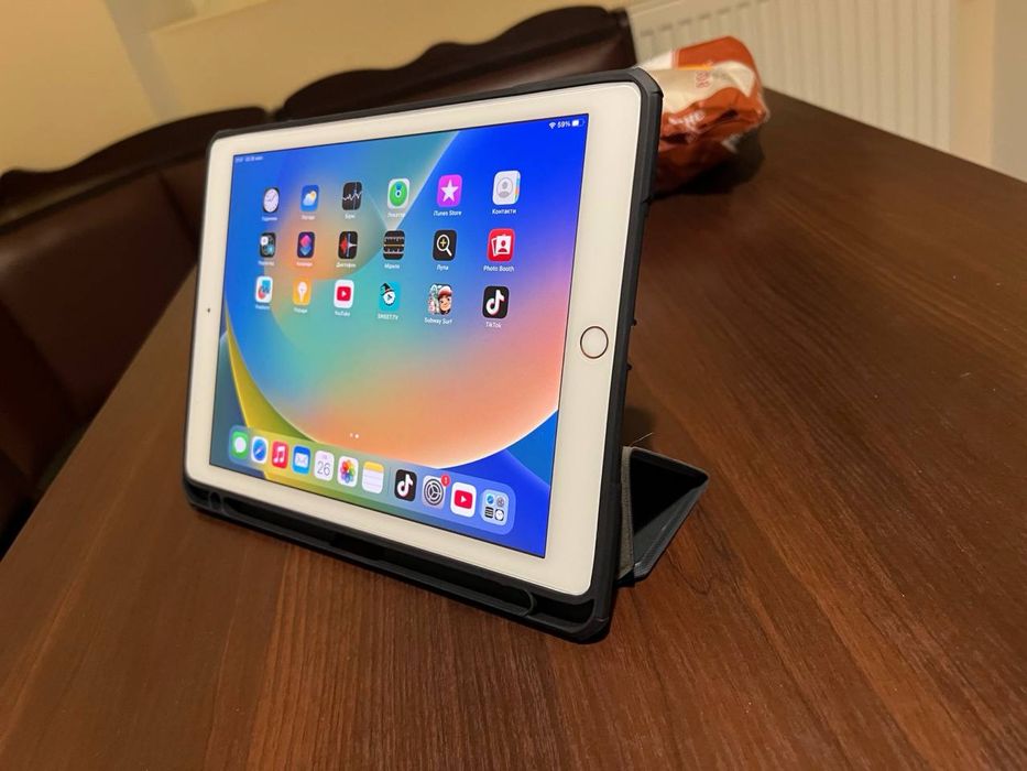 Продам iPad Pro 9,7 wifi + LTE