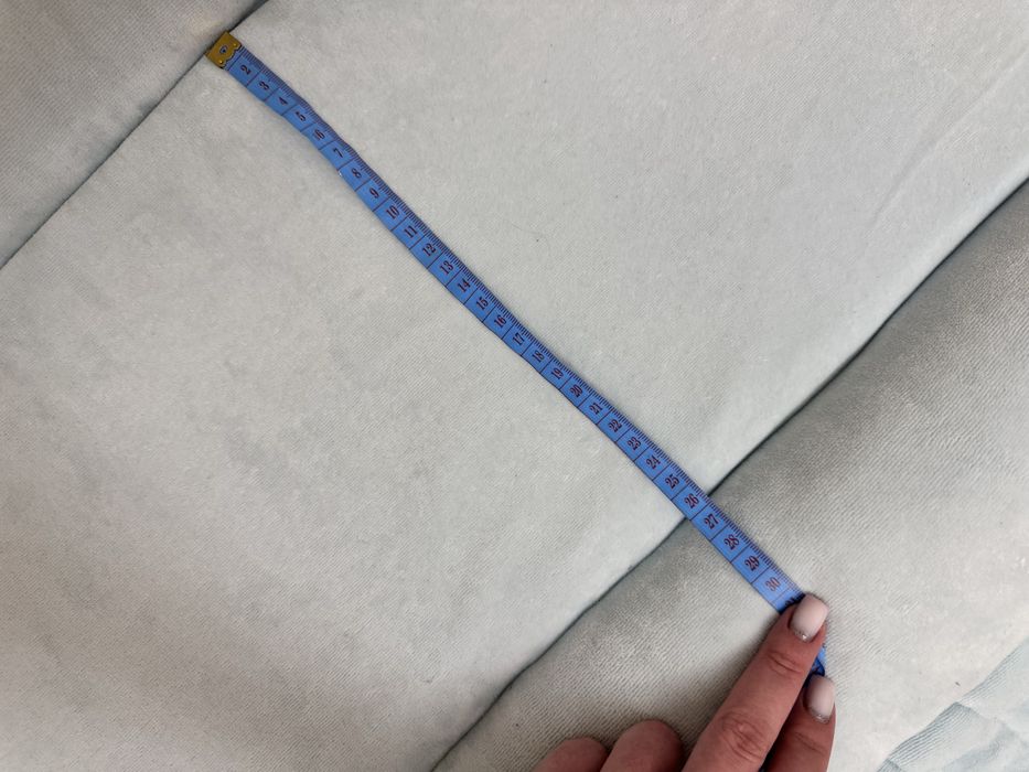 Кокон з крильцями