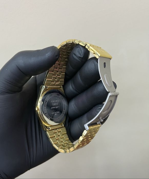 Casio B145G-9AV Gold
