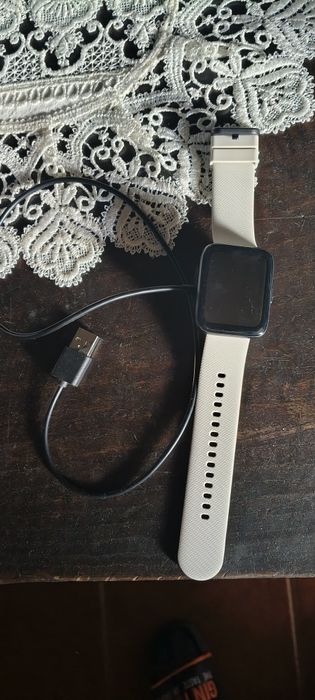 Smartwatch com GPS quase novo