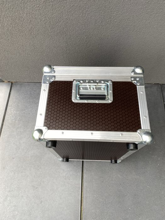 Skrzynia , case na suchy lód , ciezki dym